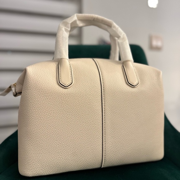NWT! NEW!  KORS Michael Kors Hyde Large Pebbled Leather Satchel -Cream White - Picture 8 of 15